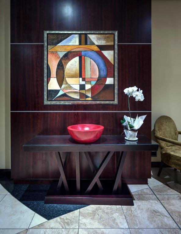 Galería fotográfica de Premier Hotel O.R. Tambo en Kempton Park