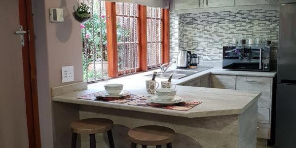 Rozenhof Guest Cottages - Image 40