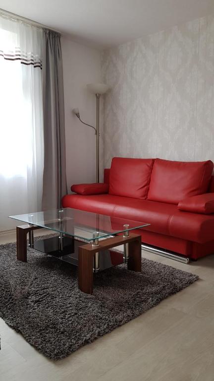 Posezení v ubytování Hotel-Pension Adler Untertürkheim