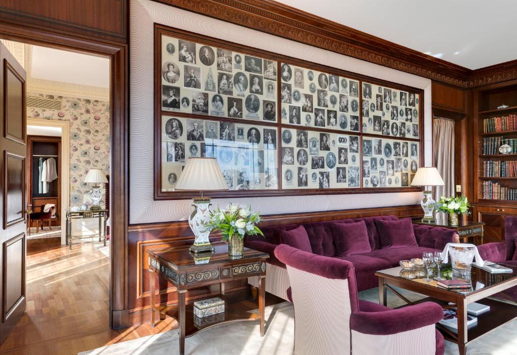 Posezení v ubytování Hôtel Métropole Monte-Carlo