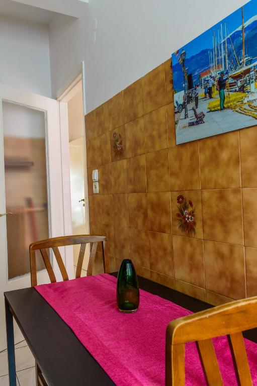 Posteľ alebo postele v izbe v ubytovaní Cosy apartment for 4