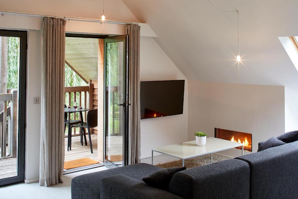 Tuddenham Mill Luxury Hotel - 