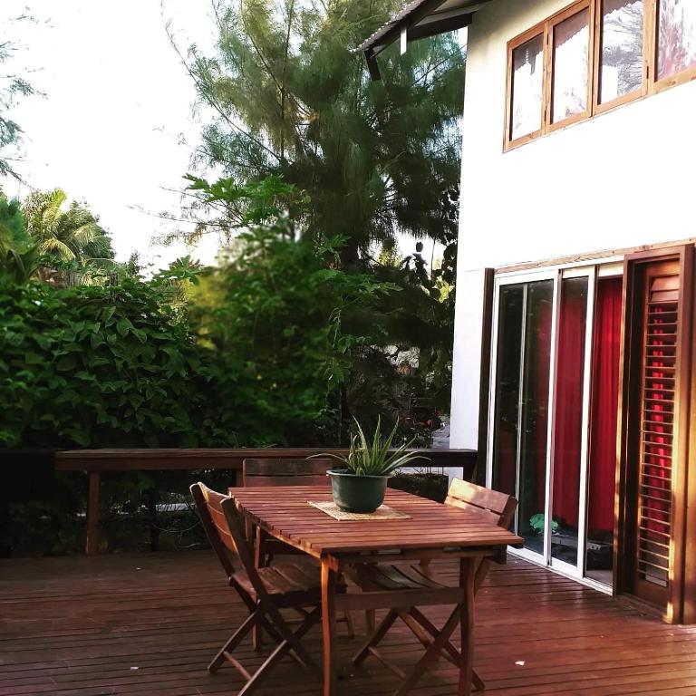 Balkón nebo terasa v ubytování Matira house