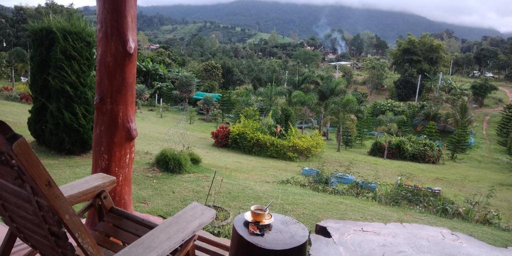 Fotografie z fotogalerie ubytování B TONG HOUSE Khaokho Resort v destinaci Ban Khao Ya Nua
