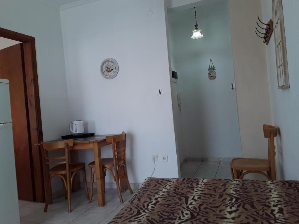 Postel nebo postele na pokoji v ubytování Hause Zorbas