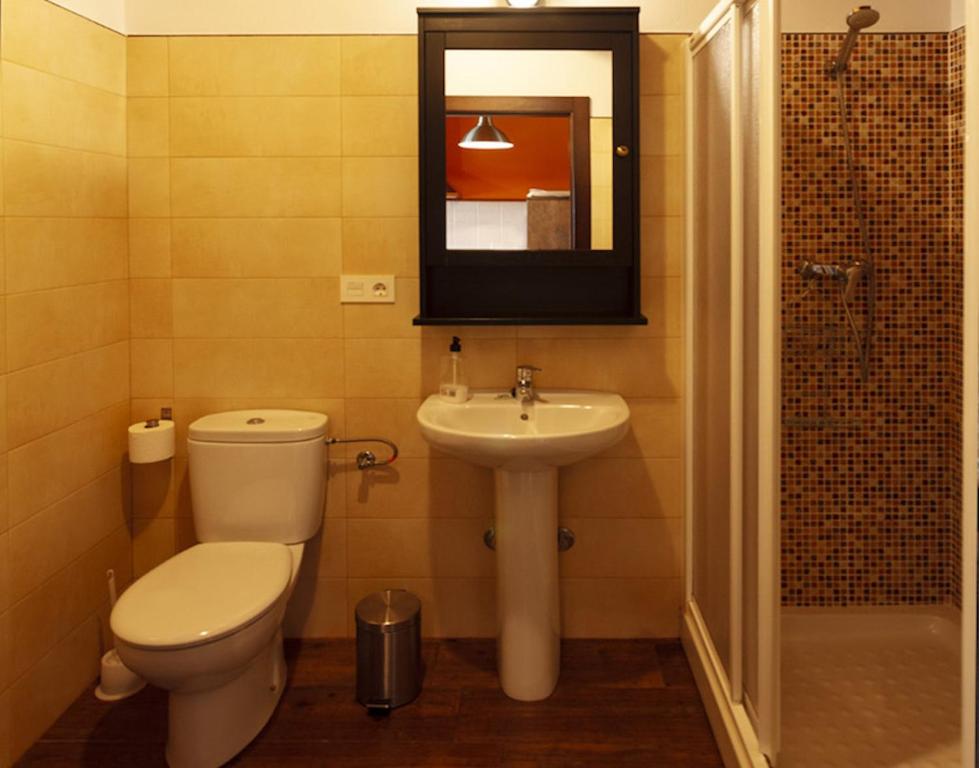 Kúpeľňa v ubytovaní Apartamentos Miradorderodiles Bellavista