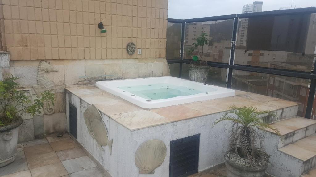  Cobertura no Guarujá- Astúrias a 3 min da praia