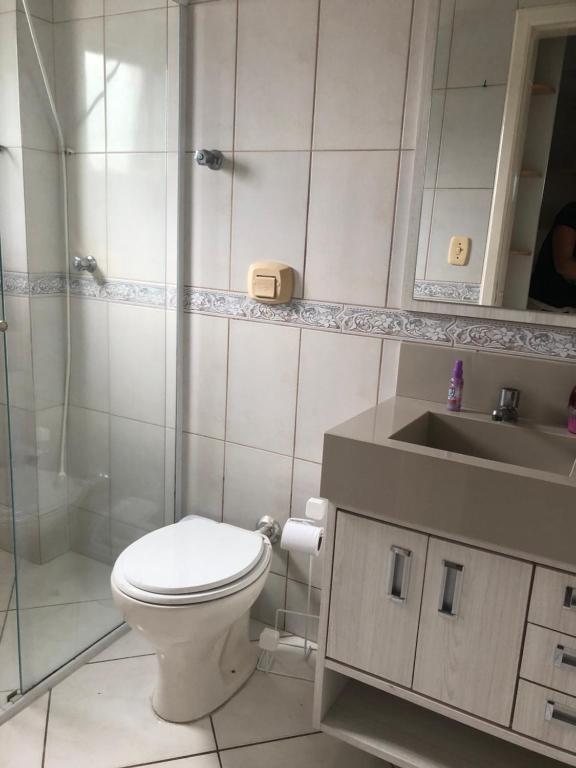  LINDO APARTAMENTO EM MEIA PRAIA-1 quadra do mar! Melhor localização!