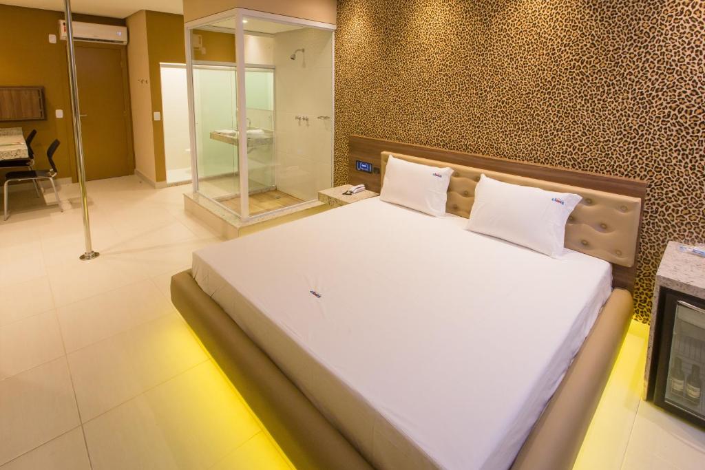 Postel nebo postele na pokoji v ubytování MOTEL CLASS