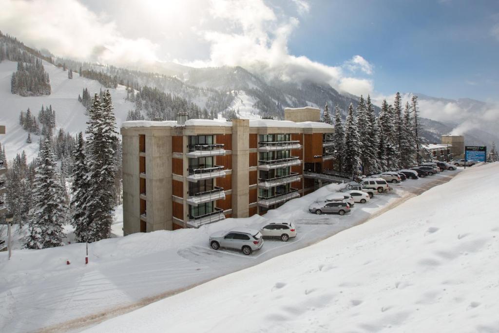 Inn at Snowbird v zimě