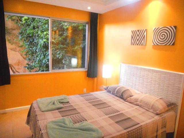  Excelente Apartamento 1/4 e Sala na Barra