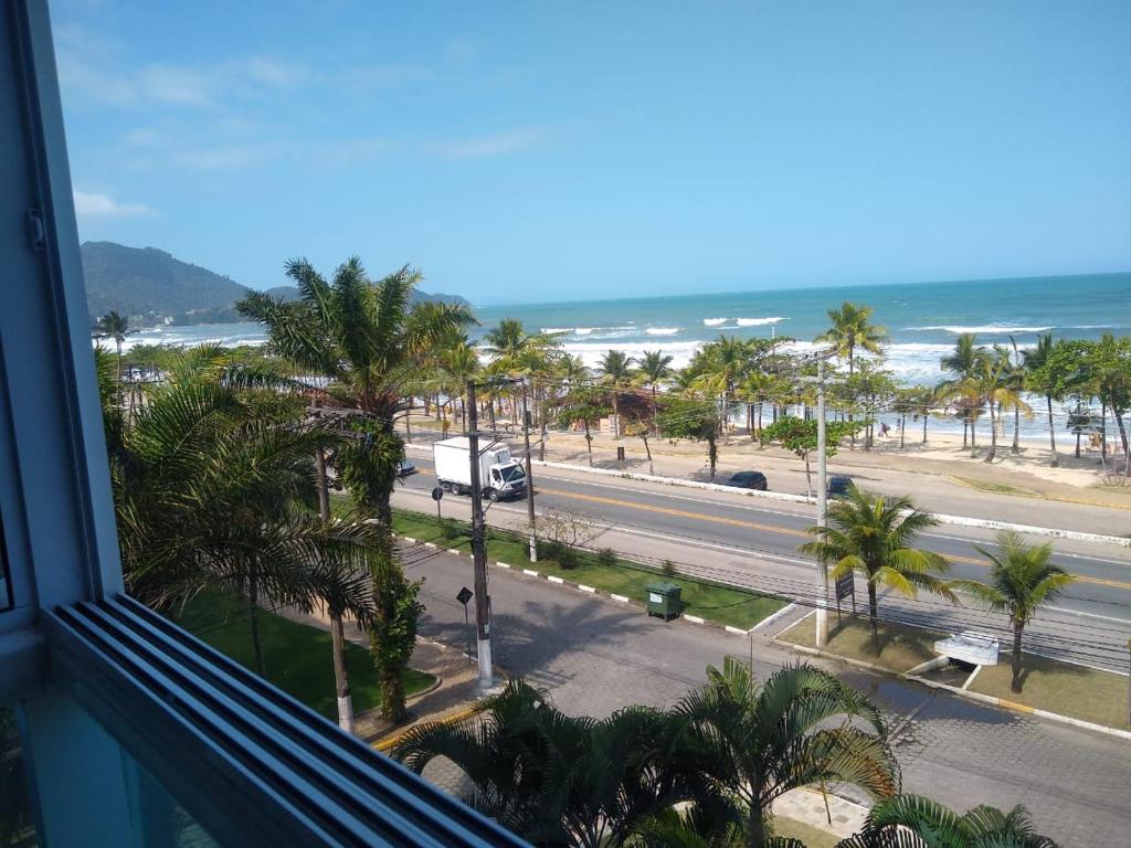  Praia Grande Ubatuba. Vista P/ o Mar