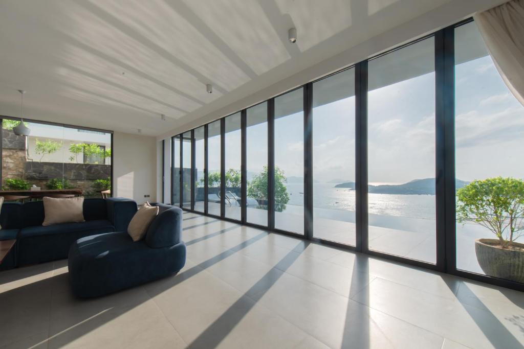 villa Oceanfront Nha Trang có bếp