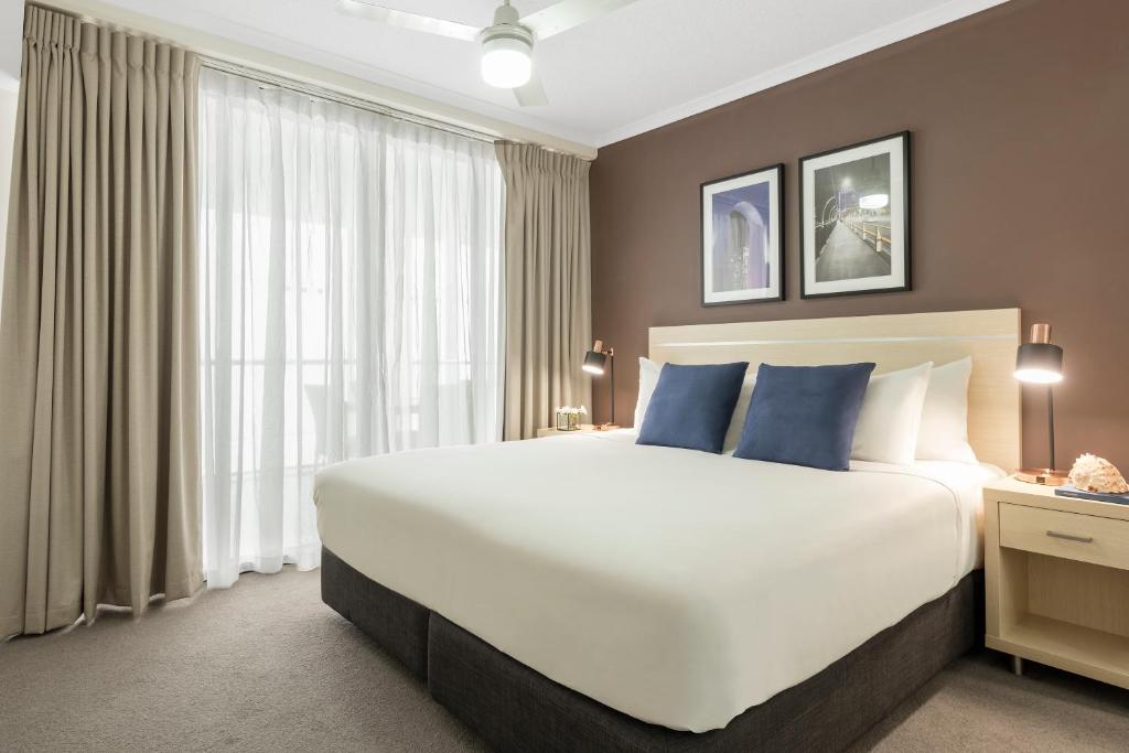Oaks Brisbane River City Suites - Resim 21