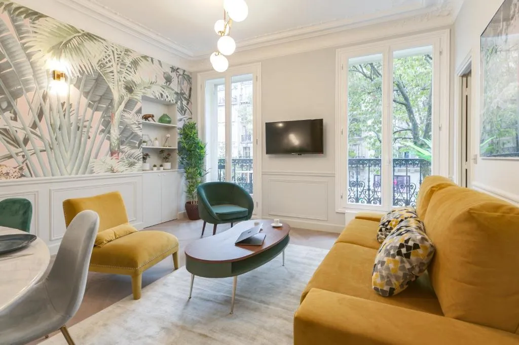 Stylish 2bd House in Central Paris by GuestReady, Paris, Franţa