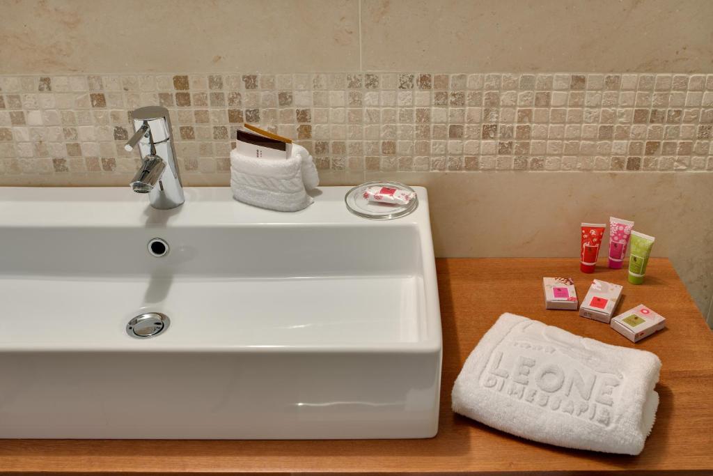 Best Western Plus Leone di Messapia Hotel & Conference - 4