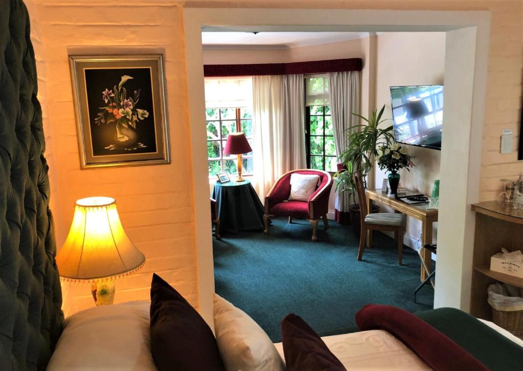 Edenwood House - Image 5