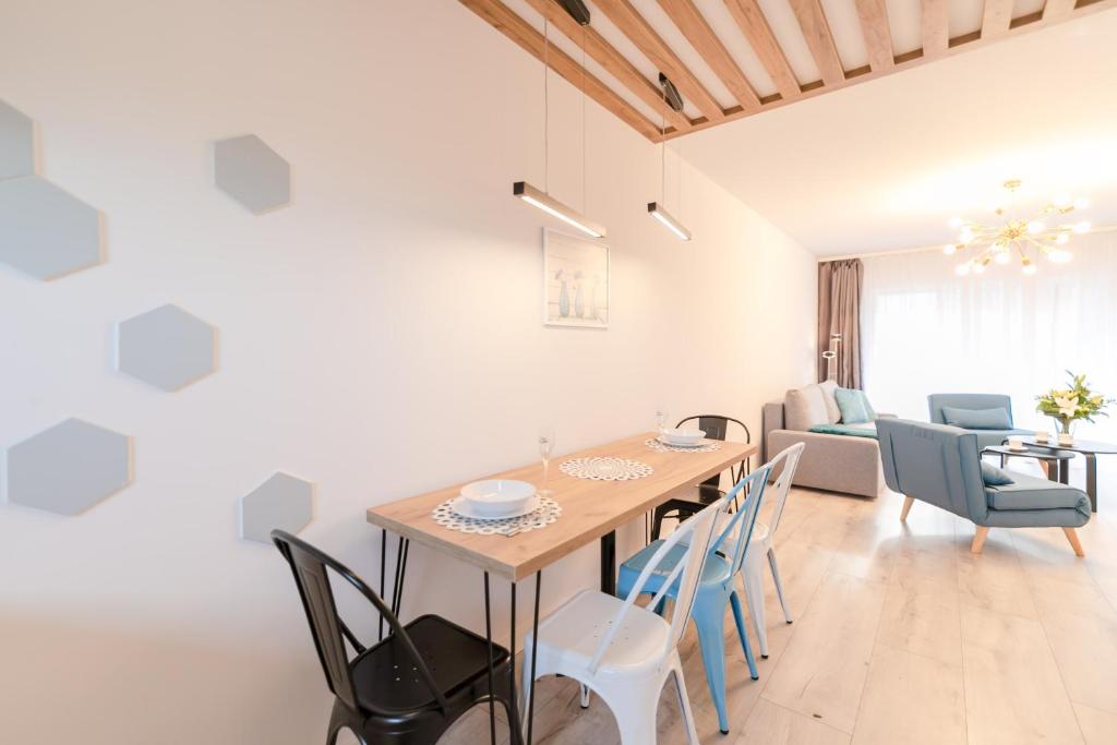 Posedenie v ubytovaní Apartament Pod Czantorią z tarasem - Dream Apart