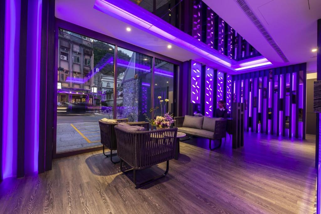 Posezení v ubytování Seven Fukun Hotel