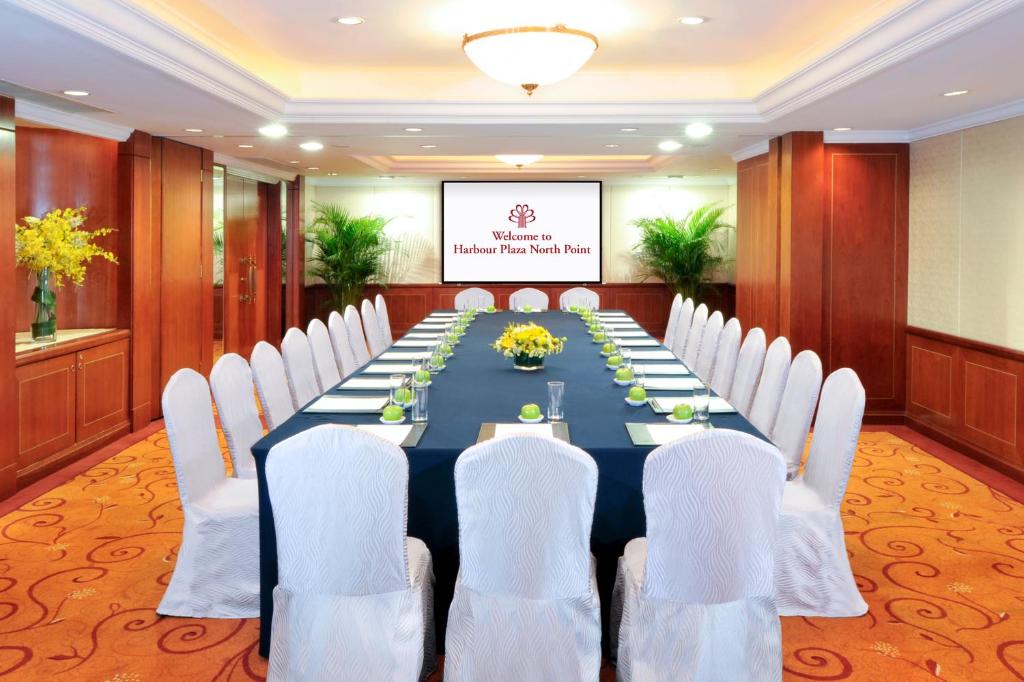 Zona business o sala conferenze di Harbour Plaza North Point