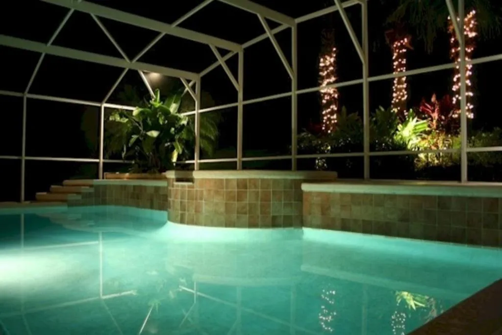 Exceptional Villa Especiale Home, Davenport, United States