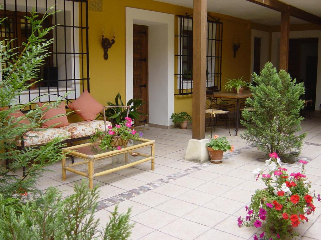 Hostales o pensiones Hostal Rural Cumbres De Castilla en Mandayona, Castilla La Mancha