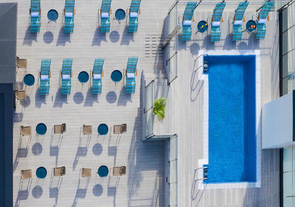 Bazén v ubytovaní Axel Hotel San Sebastián - Adults Only alebo v jeho blízkosti