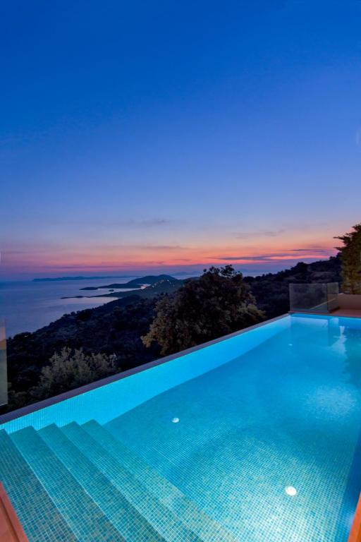 Fotografia z galérie ubytovania Luxury Glass Villas v destinácii Syvota