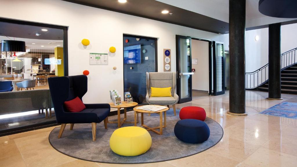 Posezení v ubytování Holiday Inn Express - Saarbrücken by IHG