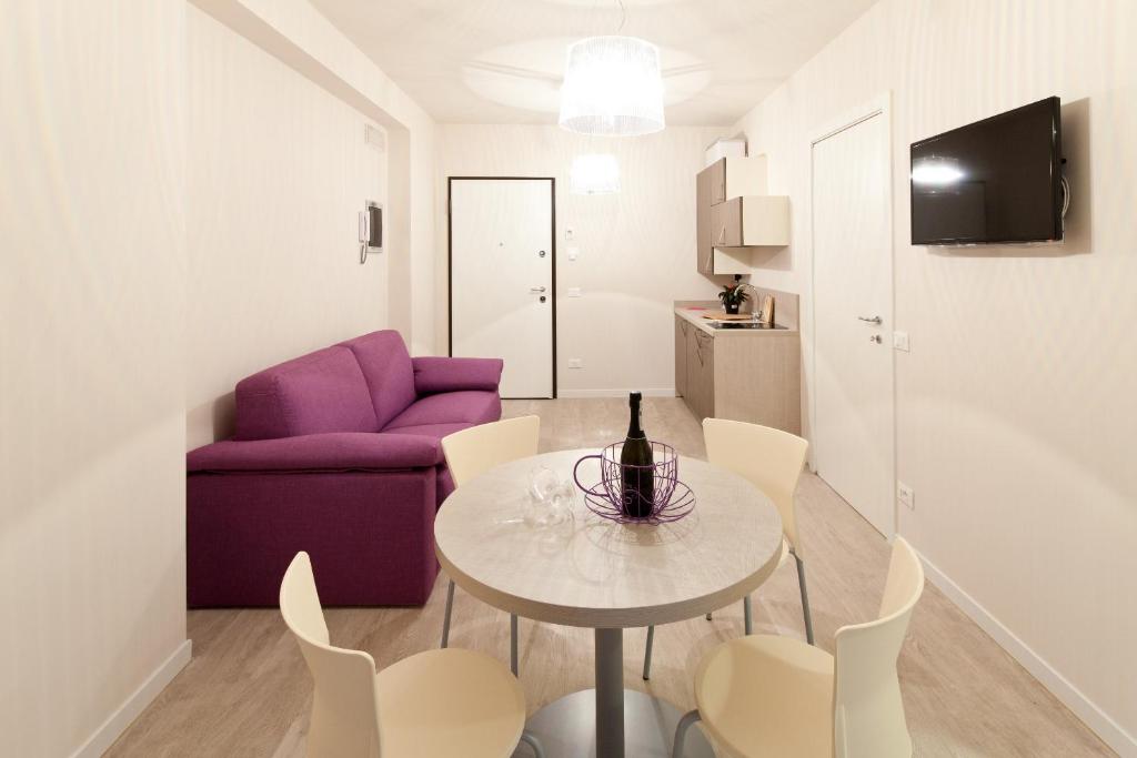Een TV en/of entertainmentcenter bij Residence Lenno
