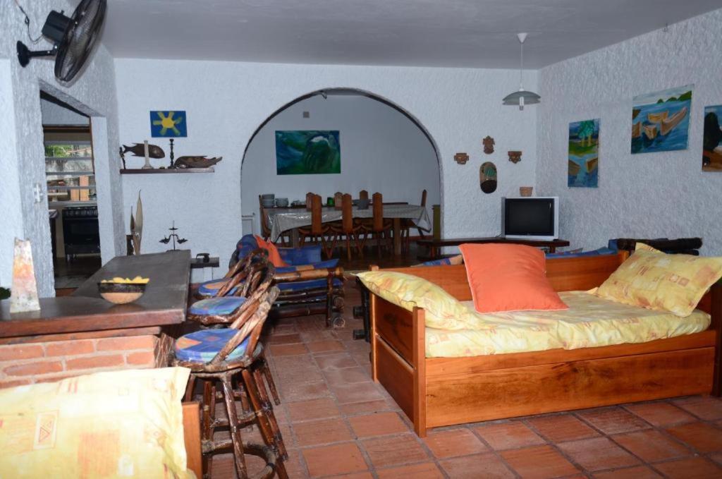  Hostel Ubatuba