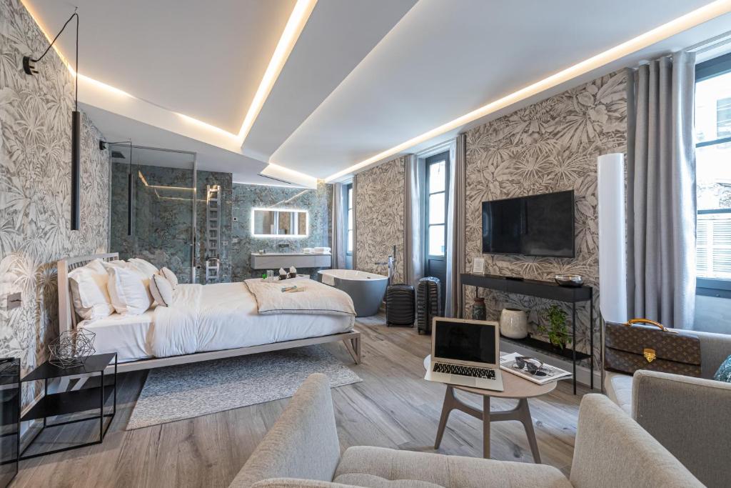 Le Dortoir Multi Storey Luxury Suites