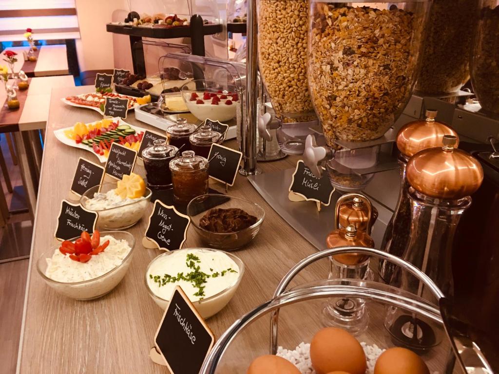 Hotel Glinde - Resim 11