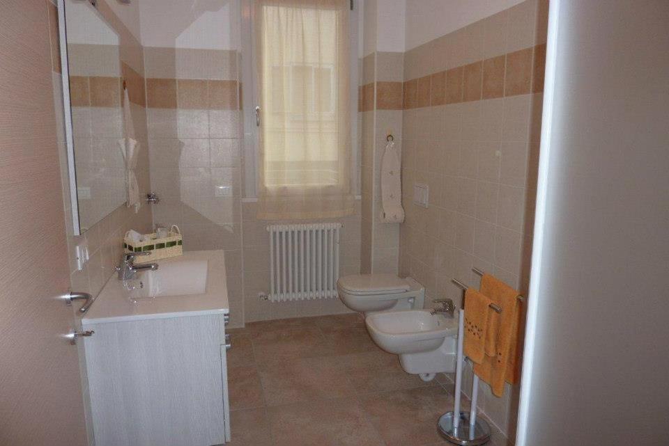 Koupelna v ubytování Residence Giuliana Dervio