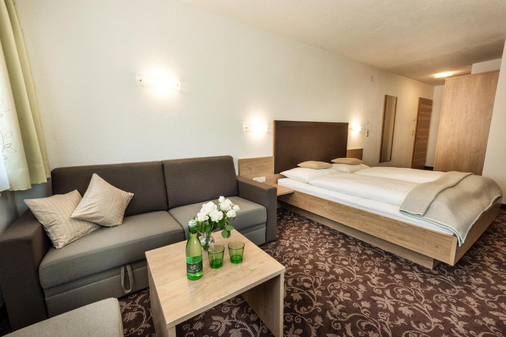 Postel nebo postele na pokoji v ubytování Hotel Puint