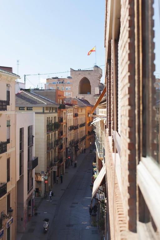 FLORIT FLATS - Apartment Torres de Quart I, Valencia ...