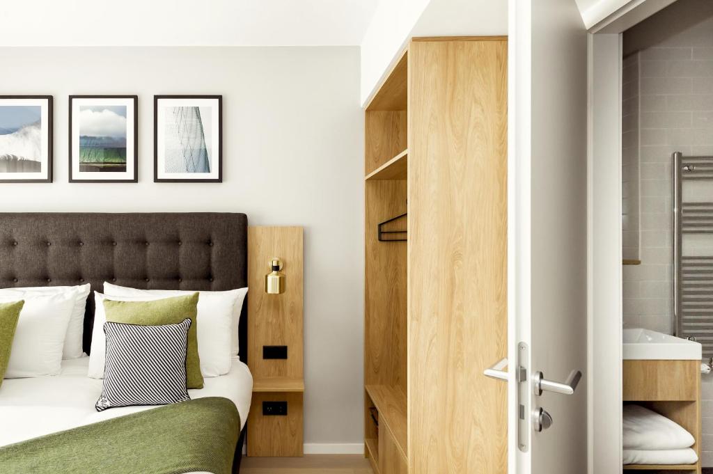 Wilde Aparthotels Berlin, Checkpoint Charlie - Resim 26