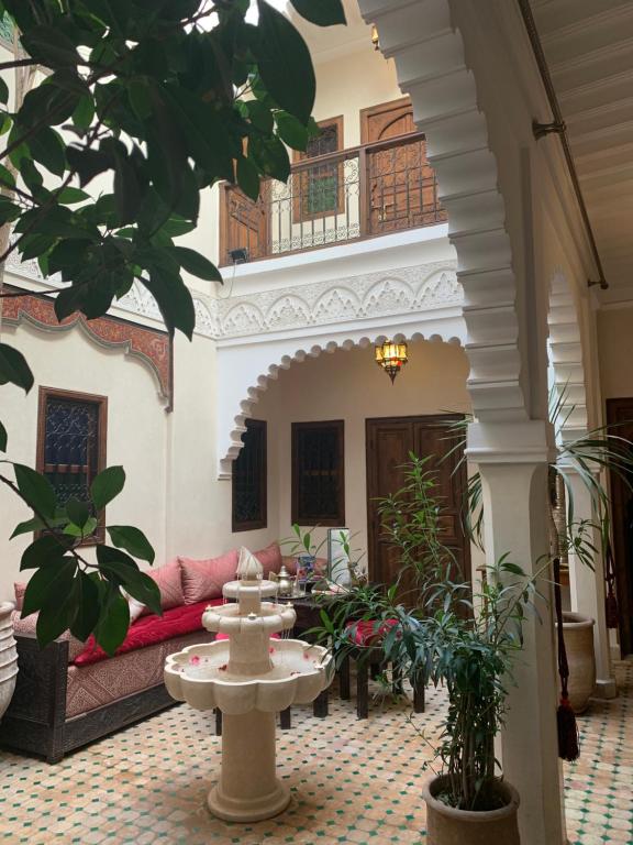Posezení v ubytování Riad Ghali Hotel & SPA