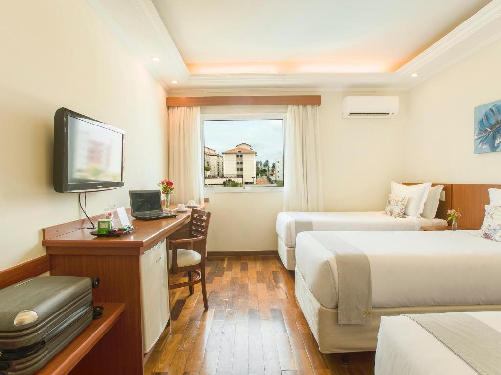  Vinhedo Plaza Hotel