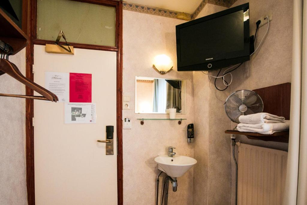 Koupelna v ubytování Hotel Atlanta