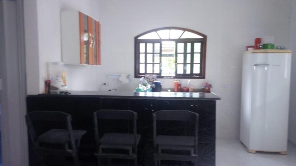  casa na praia de ubatumirim