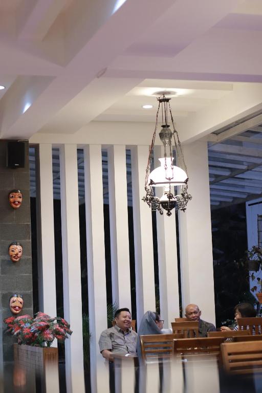 Hosté ubytování Baratha Hotel & Resto