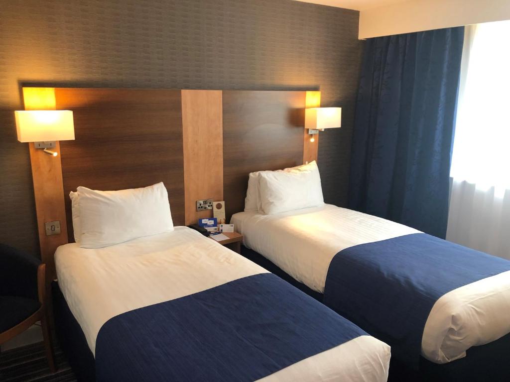 Postel nebo postele na pokoji v ubytování Holiday Inn Express Nuneaton by IHG
