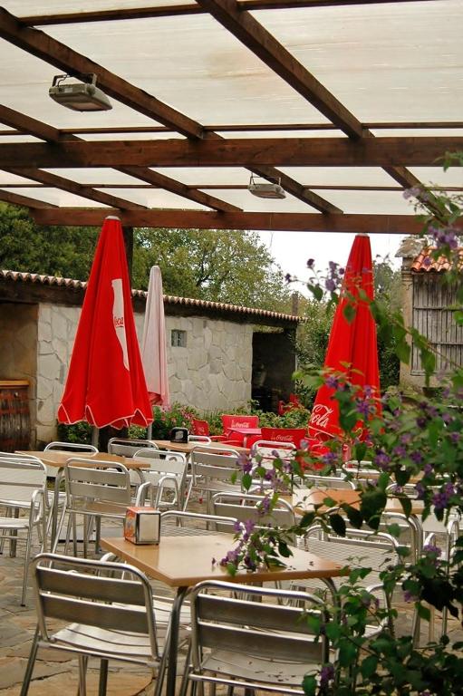 Restauracja lub miejsce do jedzenia w obiekcie Casa Don Din