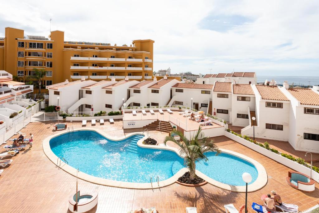 Bazén v ubytovaní Home2Book Paradise Costa Adeje, Pool alebo v jeho blízkosti