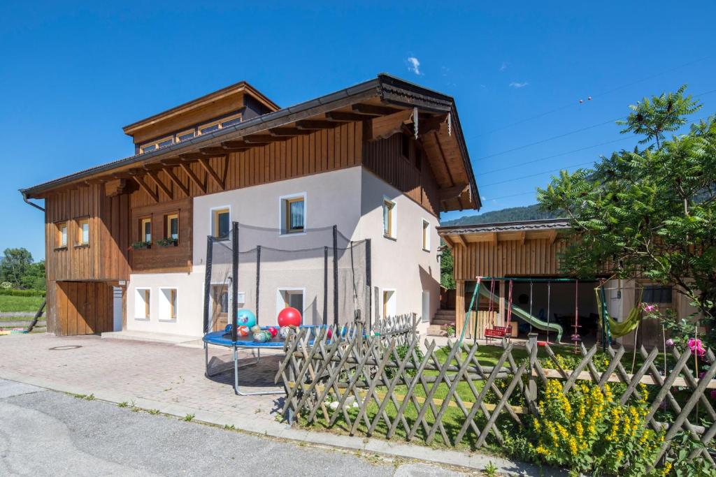 Budova, kde se apartmán nachází