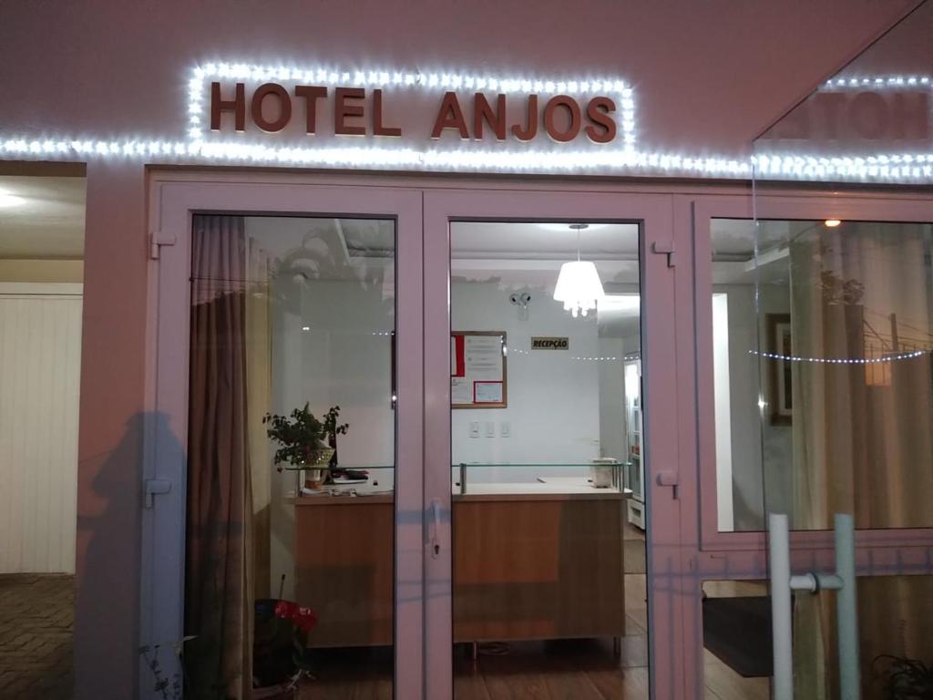  Hotel Anjos