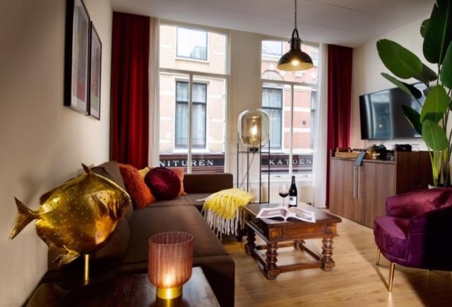 
Suite De Lange Veer I
