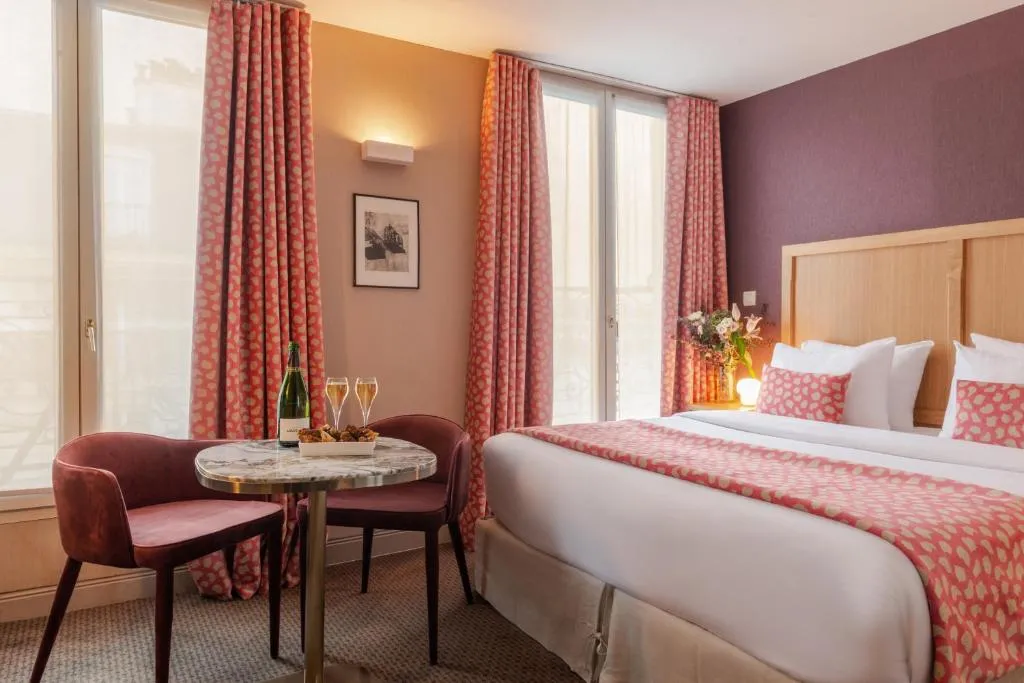 Hotel 29 Lepic, Paris, France