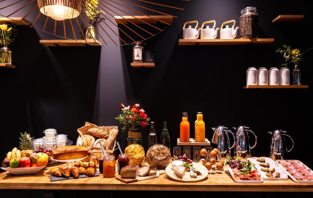 Hotel 29 Lepic - Resim 36